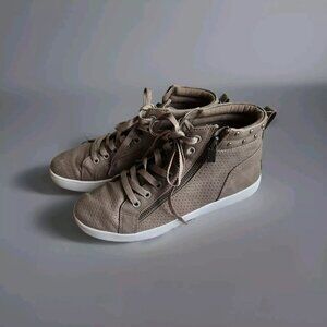 (New without Box) Koolaburra By UGG Women's Beige Athletic Shoes Boots 7.5